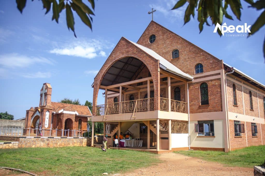 Travel Uganda #3. Mapeera Nabulagala Catholic Parish.